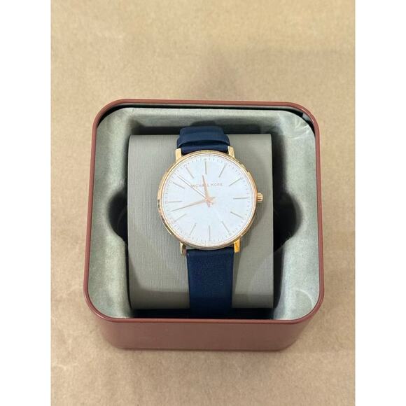 Michael Kors MK2893 Pyper Diamond Accents Quartz Women's Watch - Picture 1 of 5